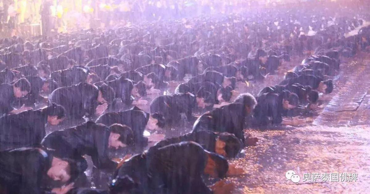 九世先皇陛下！您的子民都到了，以地为床，守护您的最后一程！-图片9