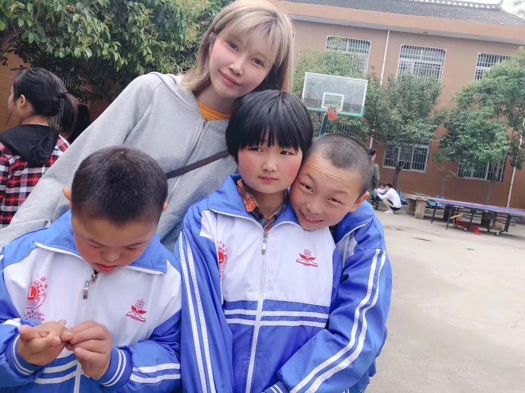 倾听无声世界&走进聋哑儿童【泰国佛牌】 倾听无声世界&走进聋哑儿童-图片3