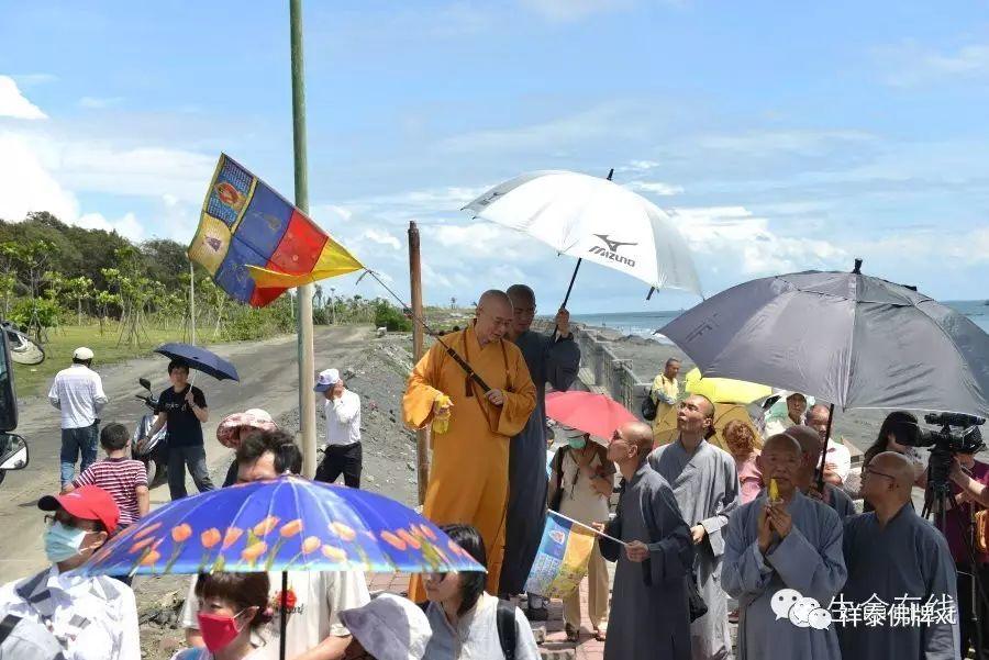 海涛法师【 这个世间到处结缘施食,你累积的功德才大 】【泰国佛牌】 海涛法师【 这个世间到处结缘施食,你累积的功德才大 】-图片22