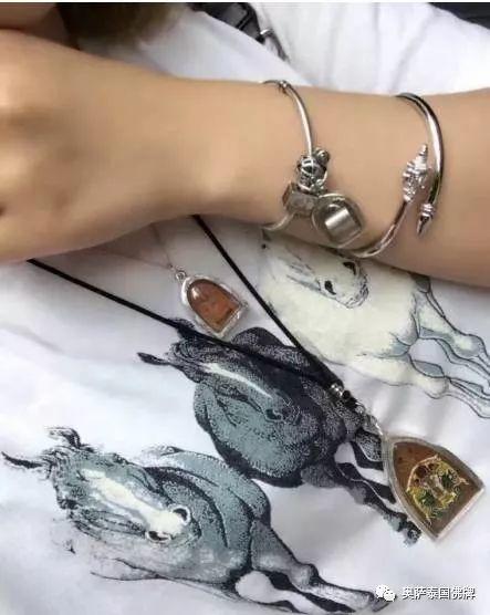 你还在问哪一种佛牌比较好吗?【泰国佛牌】 你还在问哪一种佛牌比较好吗?-图片2