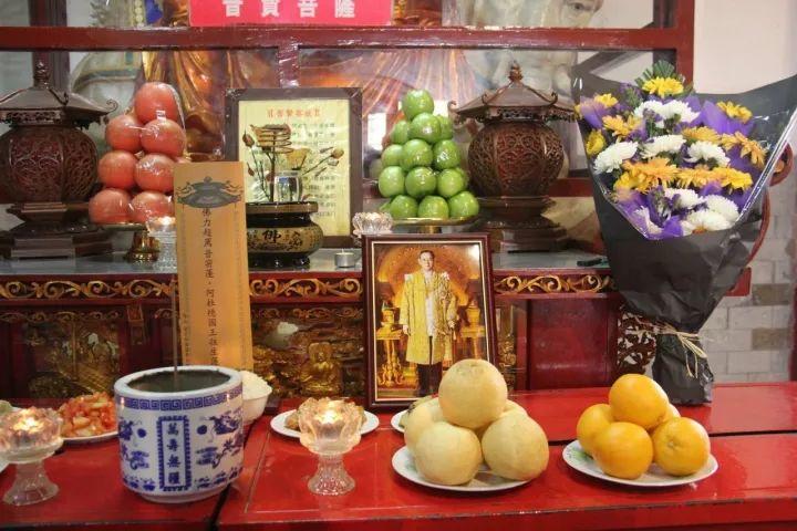 为悼念九世先皇 泰国留学生在中国南京举办诵经法会-图片2
