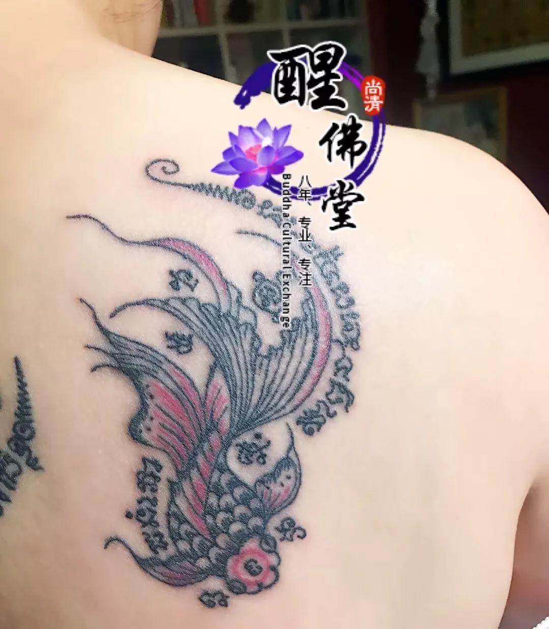 那些把神秘符咒刺在肌肤上的明星【泰国佛牌】 那些把神秘符咒刺在肌肤上的明星-图片11