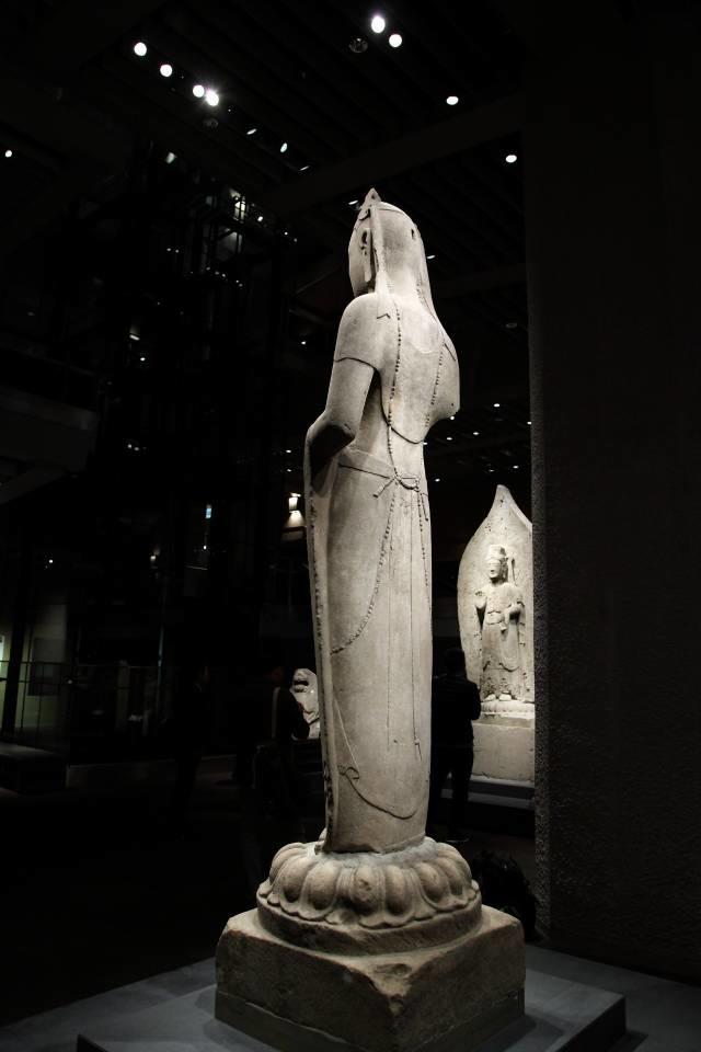 展示日本博物馆里的中国佛像，悲愤！【泰国佛牌】