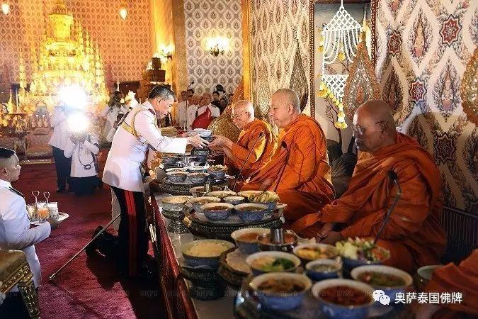 10种你想不到却是僧人真正需要的布施品【泰国佛牌】 10种你想不到却是僧人真正需要的布施品-图片5