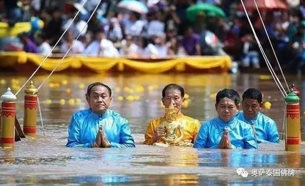 带你领略世界独有的泰国浸佛仪式-图片5