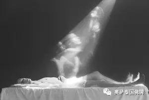 人会死亡 那么鬼会吗?灵魂与鬼的终极真相【泰国佛牌】 人会死亡 那么鬼会吗?灵魂与鬼的终极真相-图片1