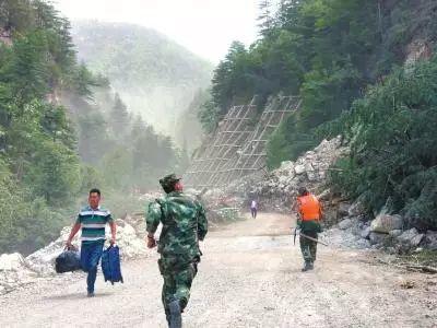 2017暖心画面，2018感恩同行【泰国佛牌】