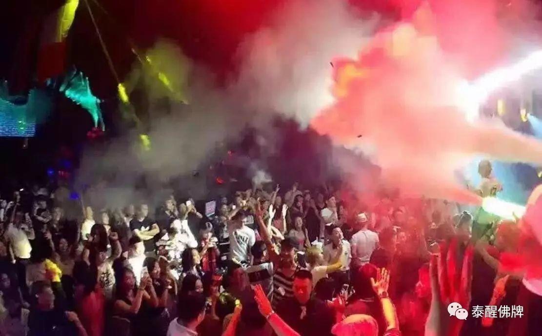 出入夜场的朋友【必看】【泰国佛牌】 出入夜场的朋友【必看】-图片3