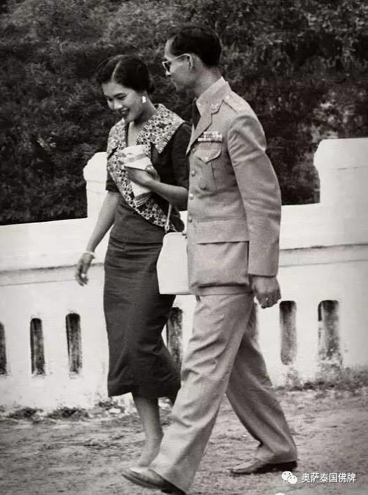 泰国九世王跟家人的那些温暖回忆-图片15