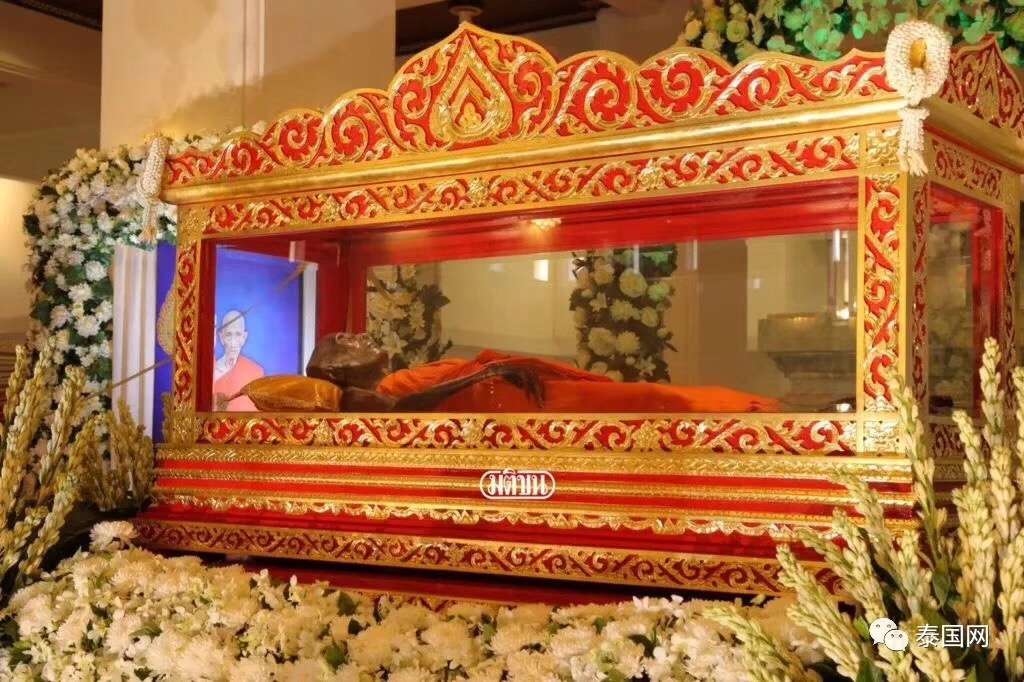 95.jpg 龙婆瑞——近代十九大圣僧之一大城府三大法术高僧之一-图片5