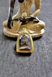 龙婆卡贤2518-玛哈腊必达佛