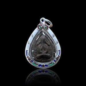 龙婆坤佛历2524年掩面