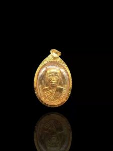 龙婆坤早期自身