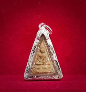 龙婆添2516南帕亚女王佛-图片1