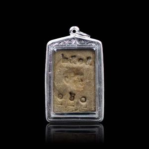 龙婆培2524老模宝石崇迪佛